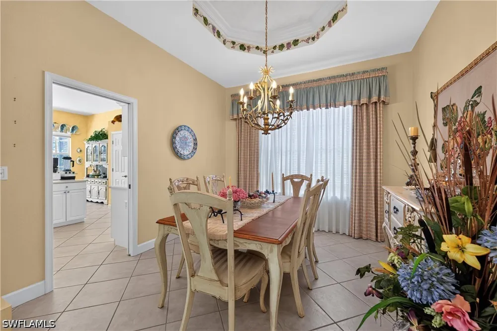 Island Cove Circle Naples, FL 34109