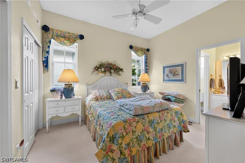 Island Cove Circle Naples, FL 34109