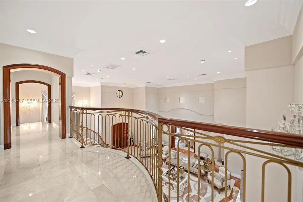 7701 Old Cutler Rd Coral Gables, FL 33143