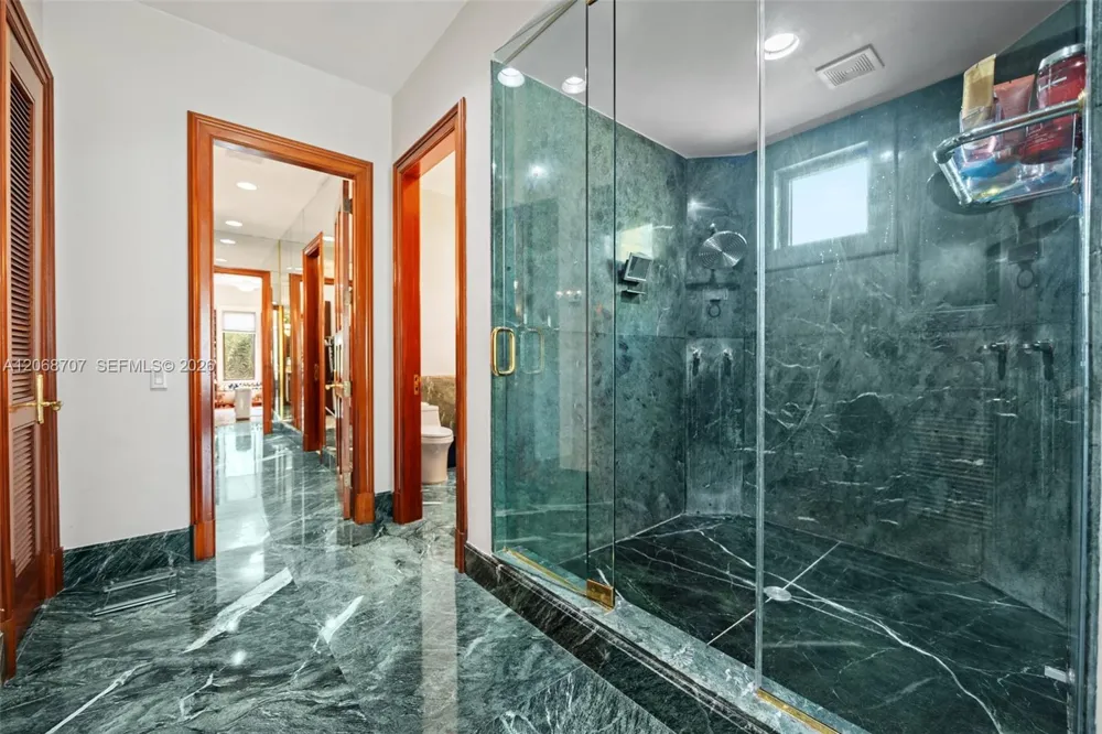 7701 Old Cutler Rd Coral Gables, FL 33143