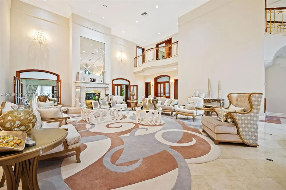 7701 Old Cutler Rd Coral Gables, FL 33143