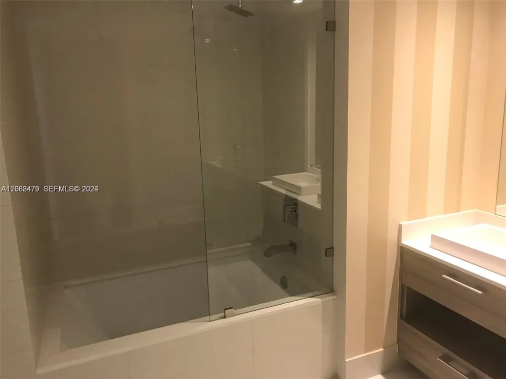 1300 S Miami Ave #3003 Miami, FL 33130