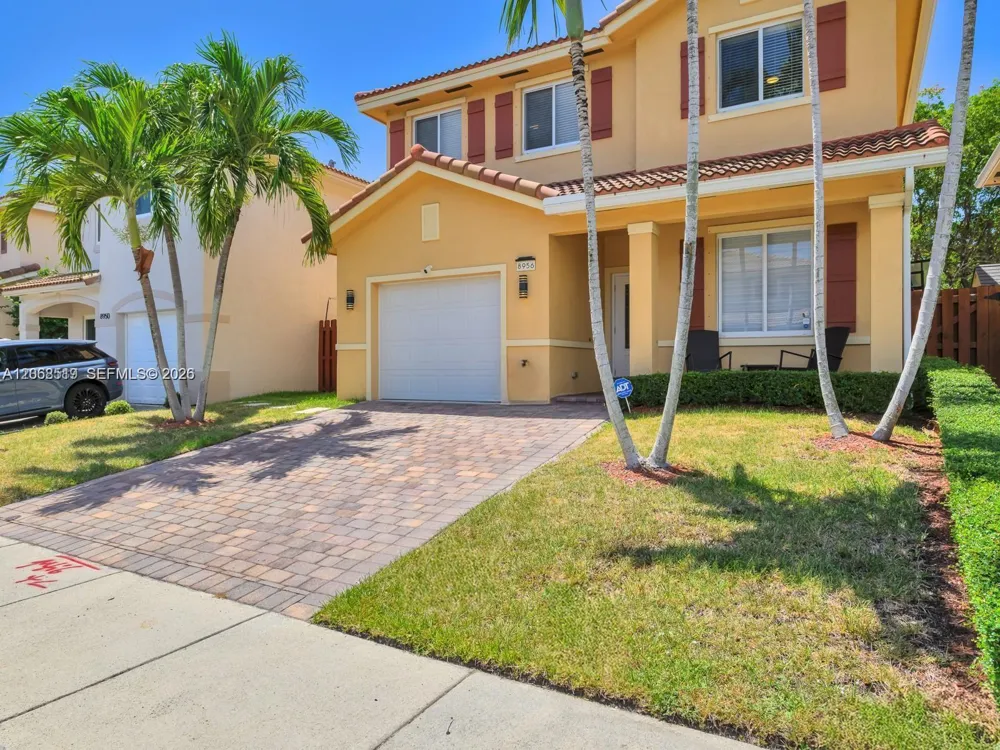 8956 SW 215th Ln #0 Cutler Bay, FL 33189