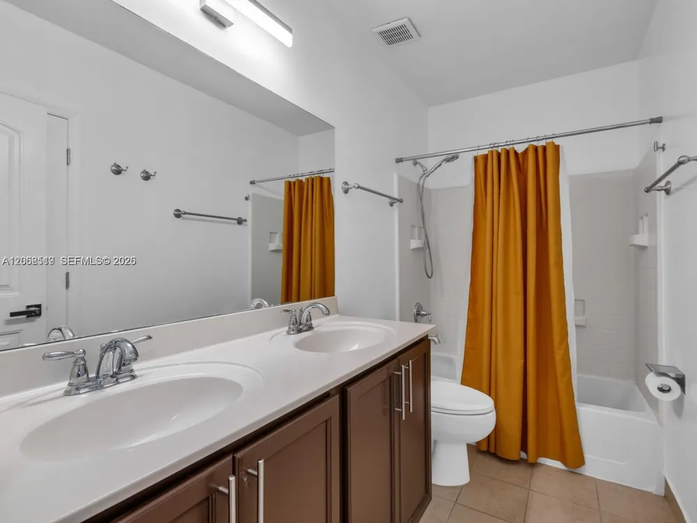 8956 SW 215th Ln #0 Cutler Bay, FL 33189