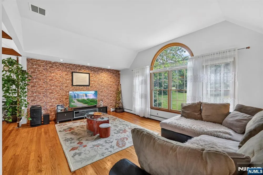 251 Mountain Road Sparta, NJ 07871