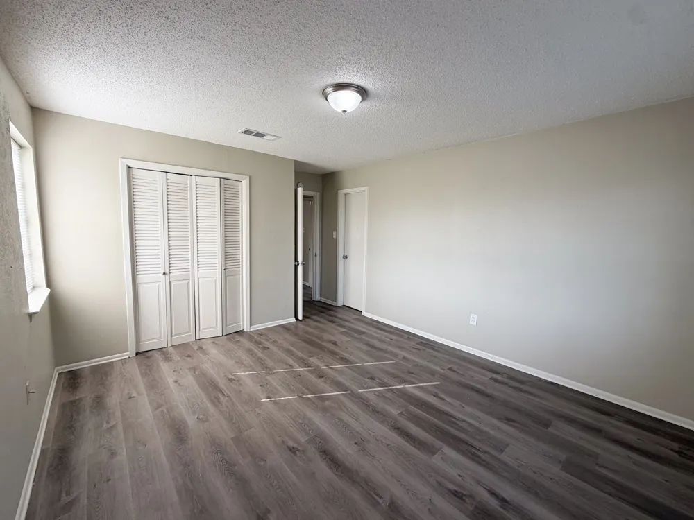 101 W Latimer Street #B Ennis, TX 75119