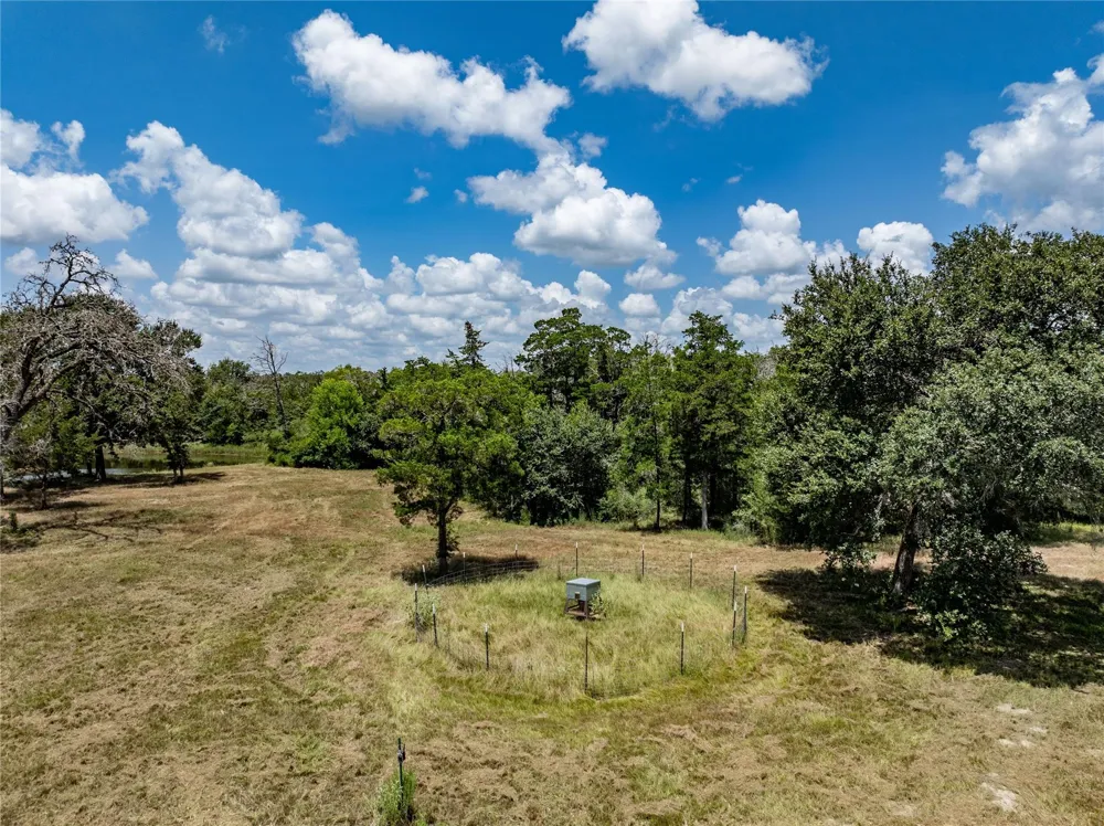 1126 Abel Road New Ulm, TX 78950