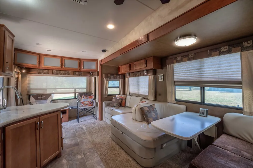 1126 Abel Road New Ulm, TX 78950