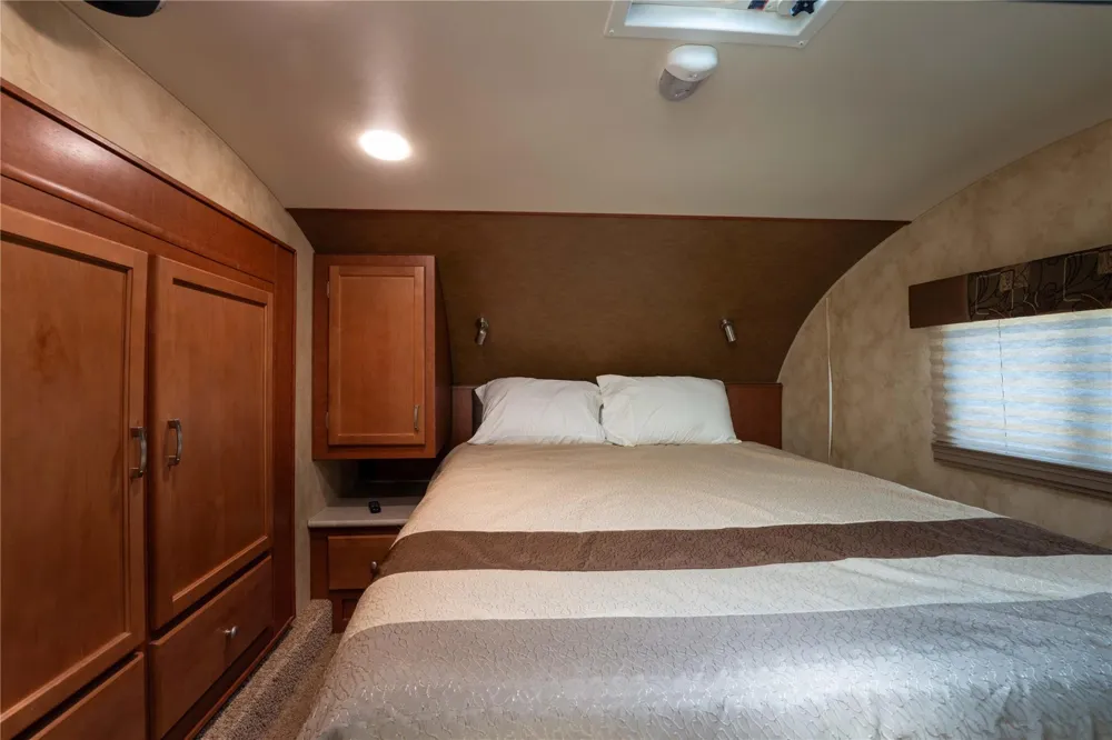1126 Abel Road New Ulm, TX 78950
