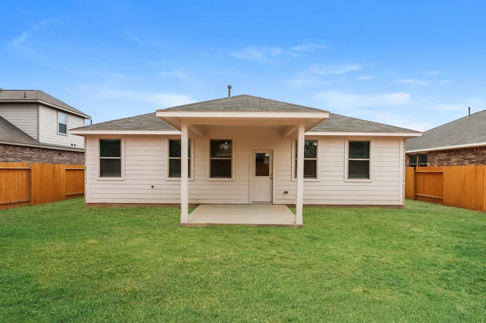 26020 Babe Ruth Drive Splendora, TX 77372