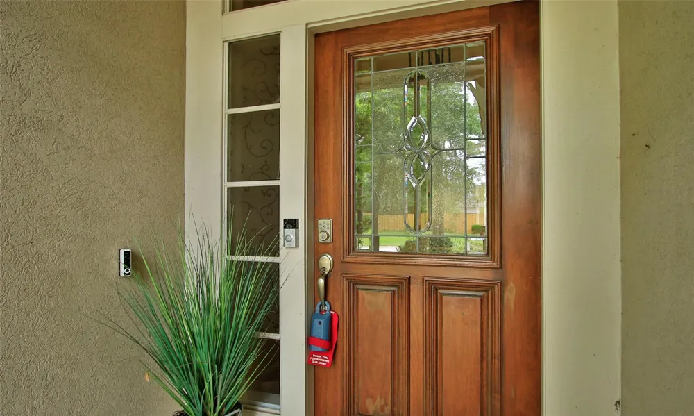 19 E Sunny Slope Circle The Woodlands, TX 77381