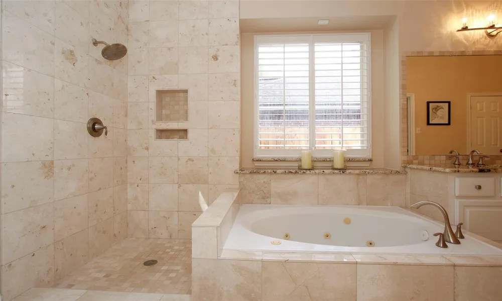 19 E Sunny Slope Circle The Woodlands, TX 77381