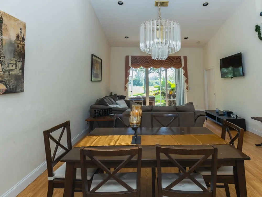 2491 Aragon Boulevard #2 Sunrise, FL 33322