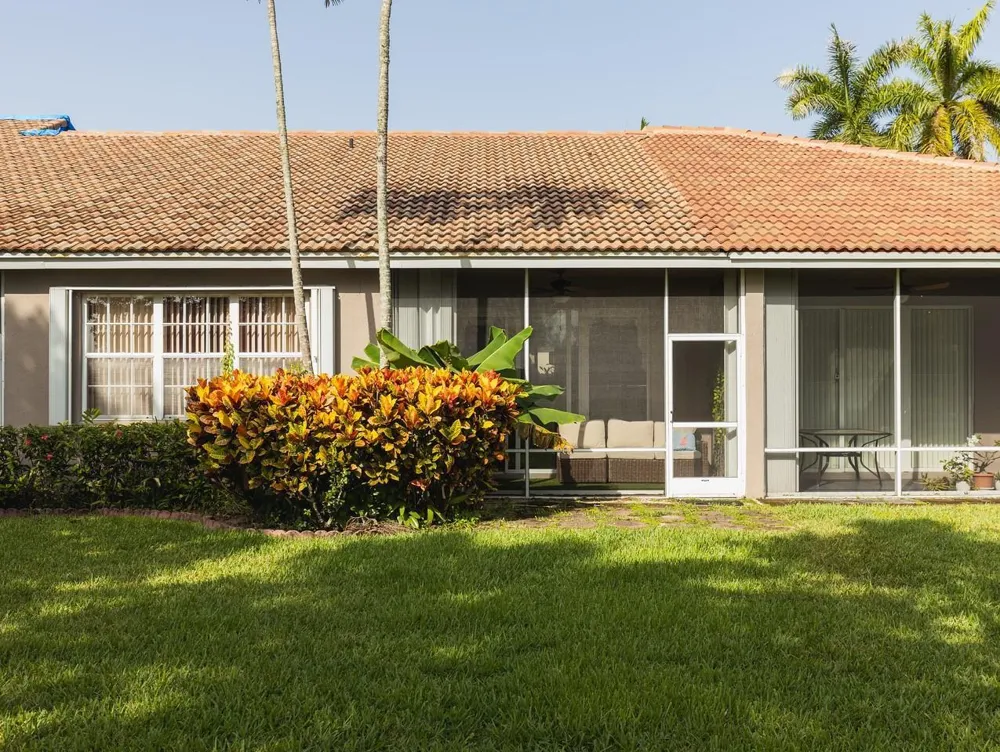2491 Aragon Boulevard #2 Sunrise, FL 33322