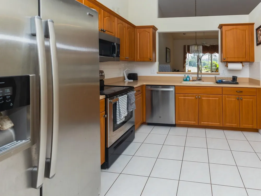 2491 Aragon Boulevard #2 Sunrise, FL 33322