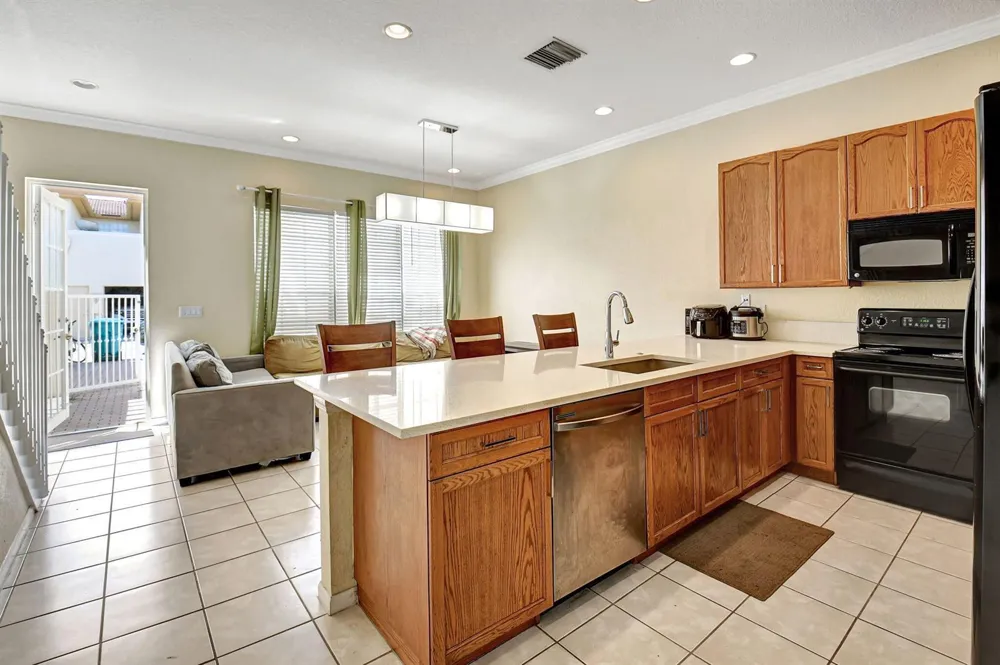 608 NW 25th Avenue Boynton Beach, FL 33426