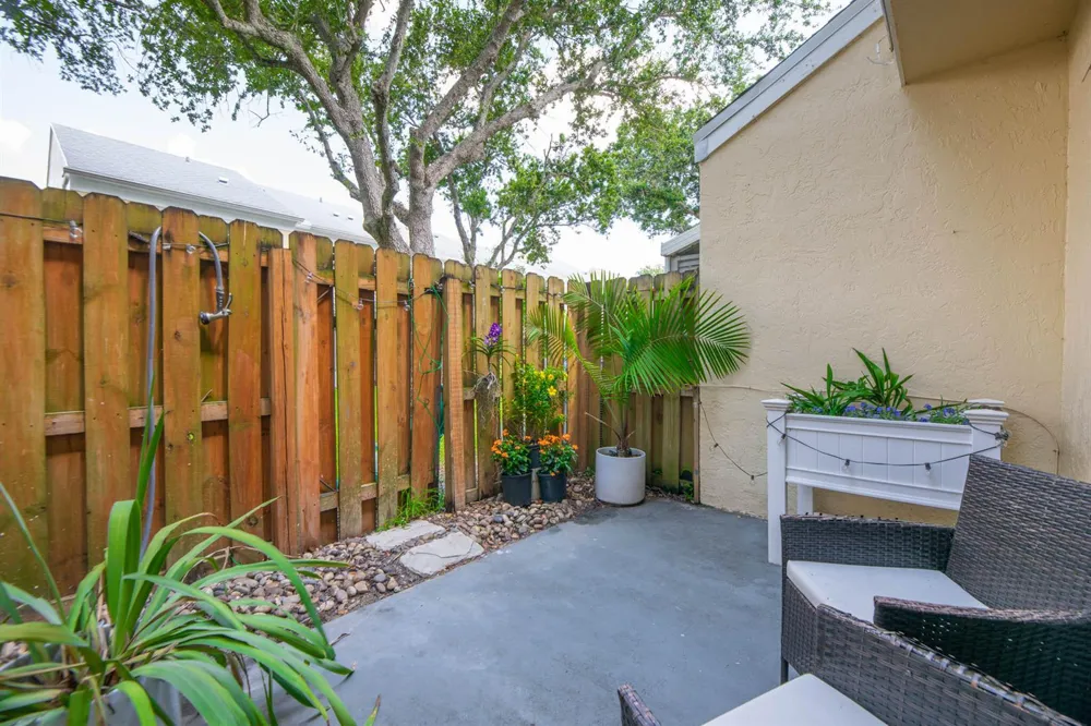 2900 DORCHESTER LANE #2900 Cooper City, FL 33026