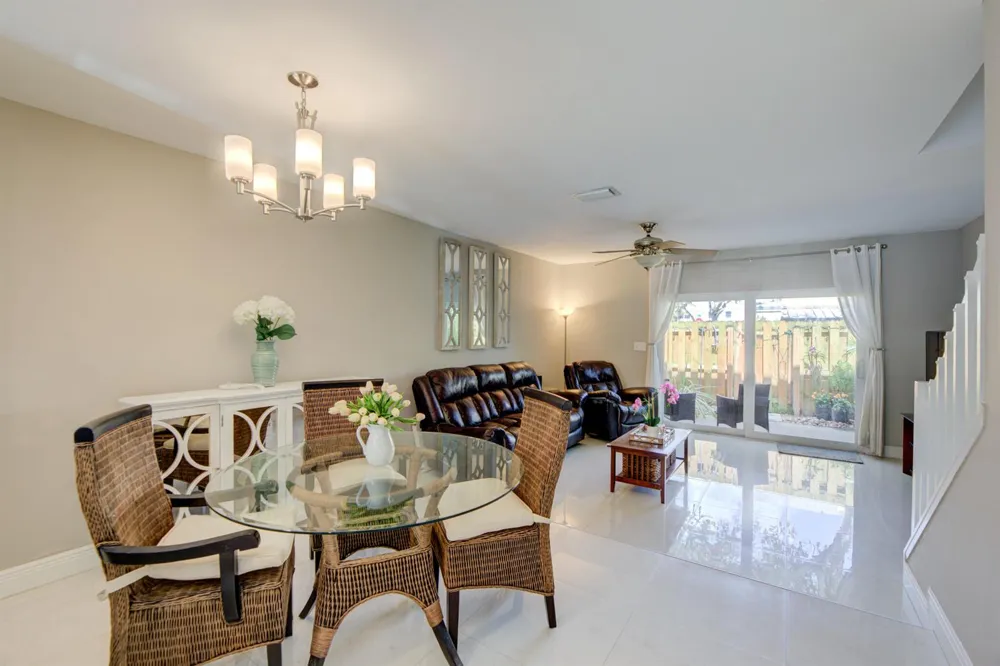 2900 DORCHESTER LANE #2900 Cooper City, FL 33026
