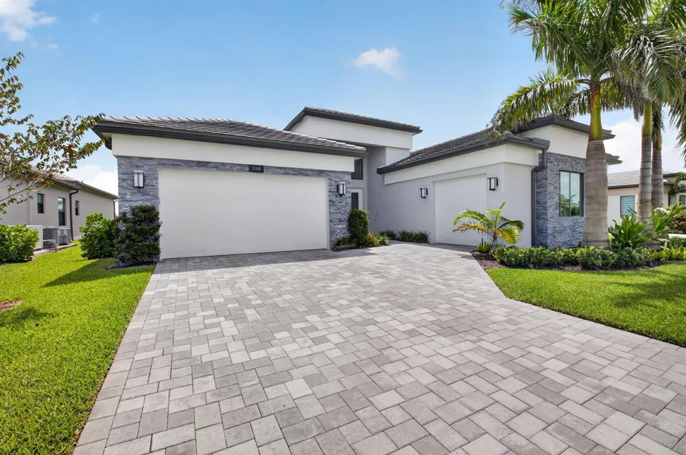 11348 Cherry Canyon Court Boynton Beach, FL 33473