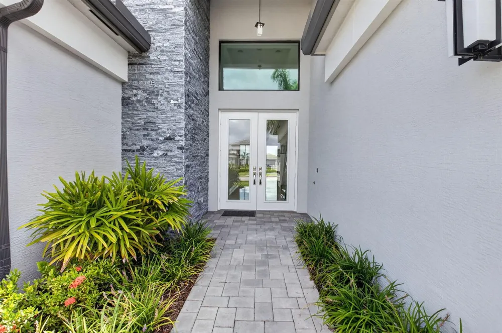11348 Cherry Canyon Court Boynton Beach, FL 33473