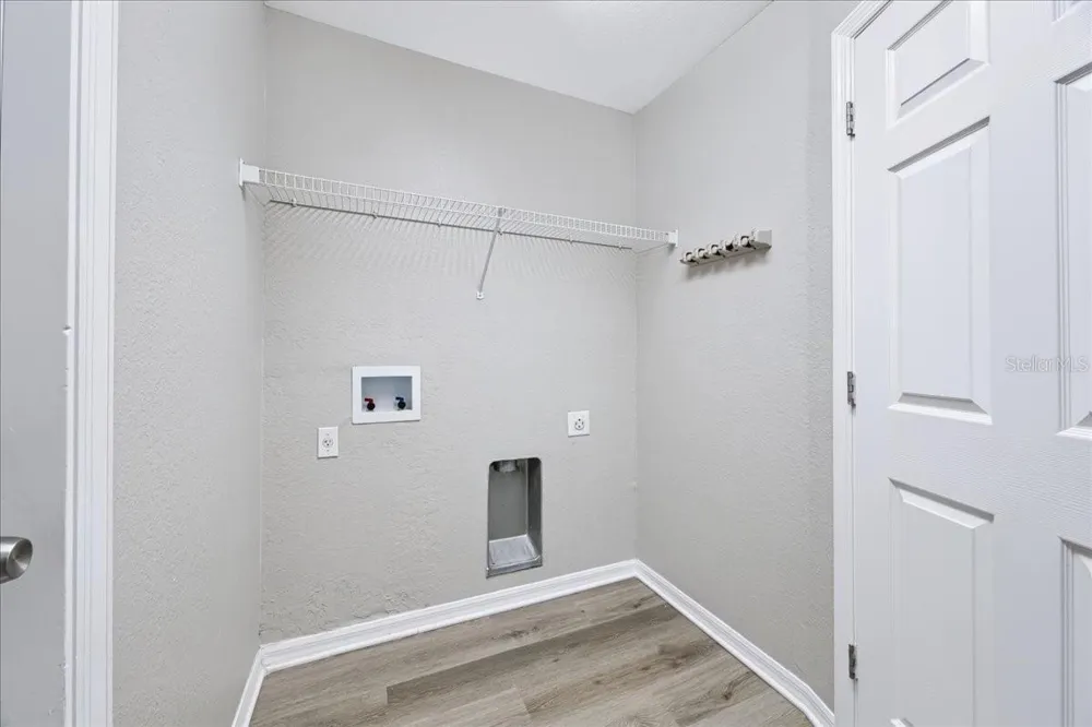 8810 PEBBLEBROOKE DRIVE Lakeland, FL 33810
