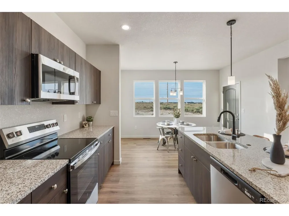 943 E Moonbeam Drive Pueblo West, CO 81007
