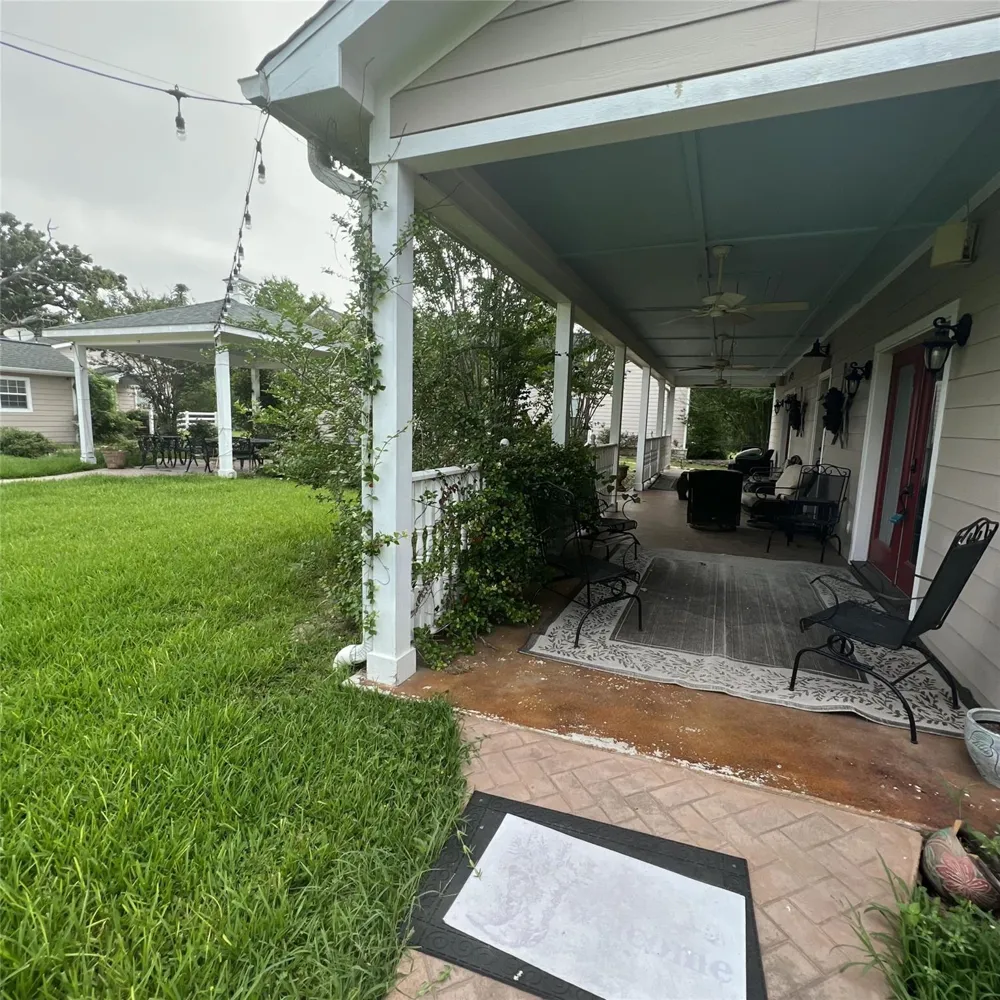 9500 Mayfield Avenue #F Shiro, TX 77876