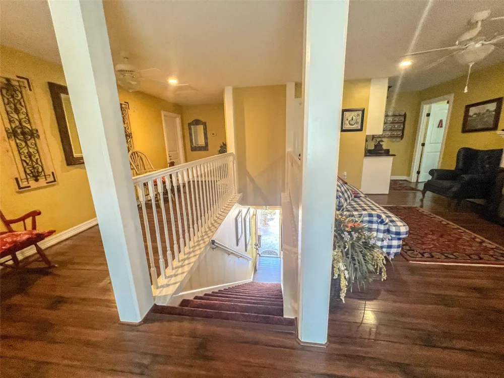 9500 Mayfield Avenue #F Shiro, TX 77876