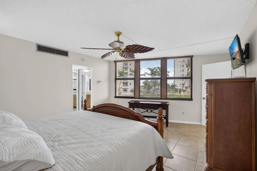 2800 OCEAN DRIVE #B-4A Singer Island, FL 33404