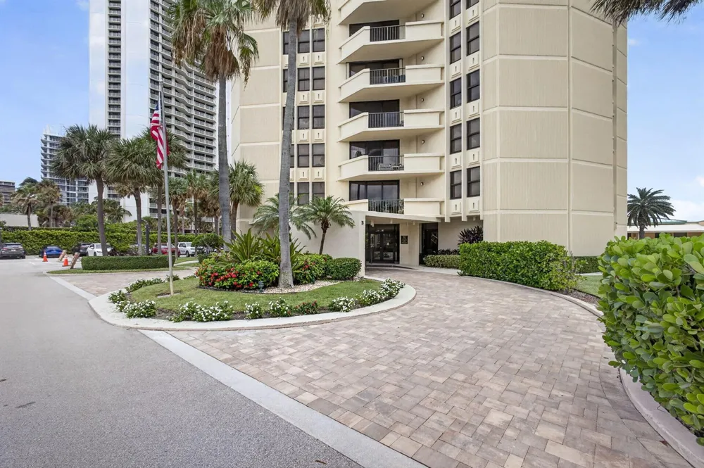 2800 OCEAN DRIVE #B-4A Singer Island, FL 33404