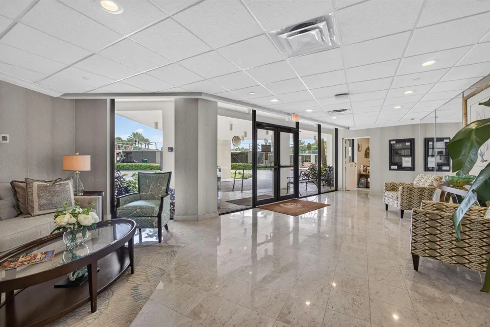 2800 OCEAN DRIVE #B-4A Singer Island, FL 33404