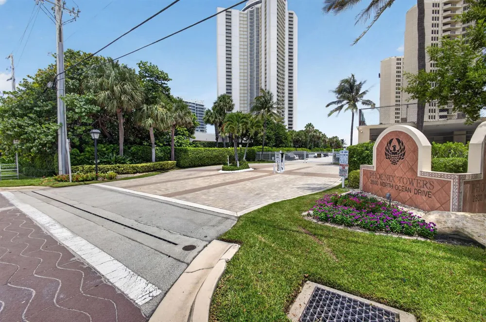 2800 OCEAN DRIVE #B-4A Singer Island, FL 33404
