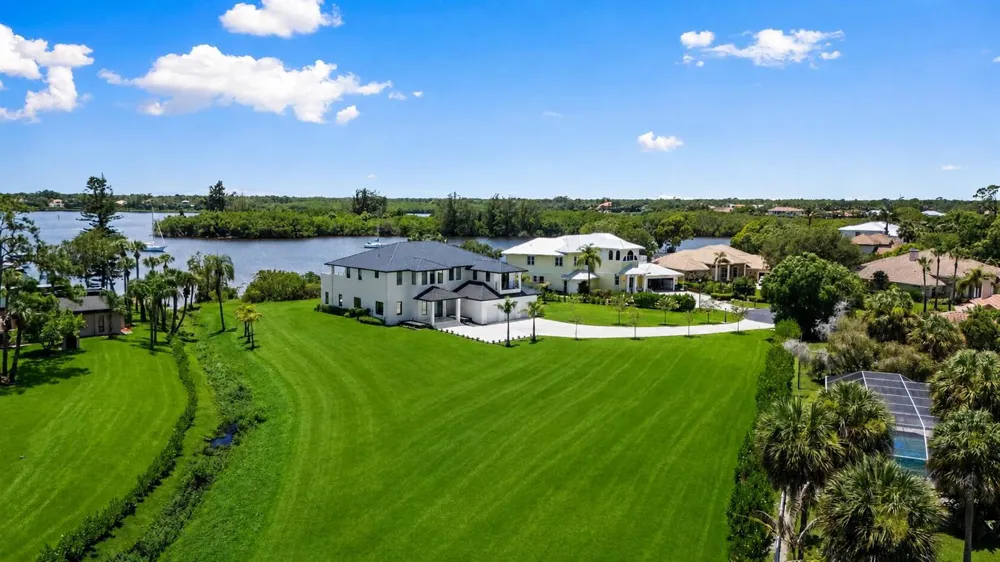 3316 SE RIVER VISTA COURT Port St. Lucie, FL 34983