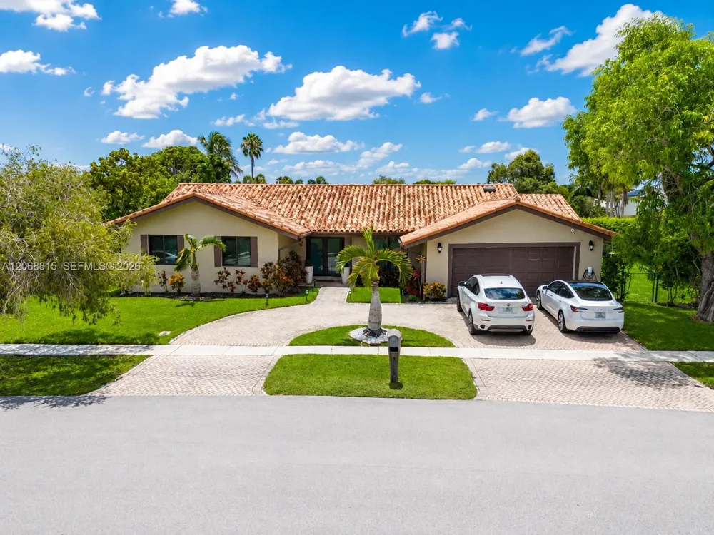 448 Sailboat Cir Weston, FL 33326