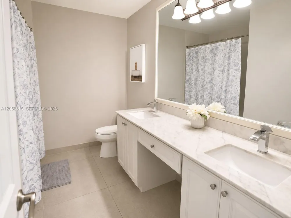 448 Sailboat Cir Weston, FL 33326
