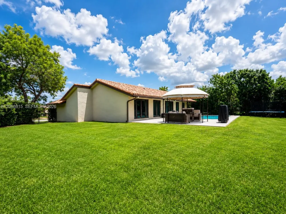 448 Sailboat Cir Weston, FL 33326
