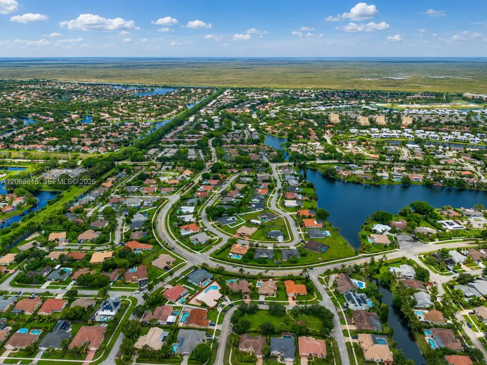 448 Sailboat Cir Weston, FL 33326