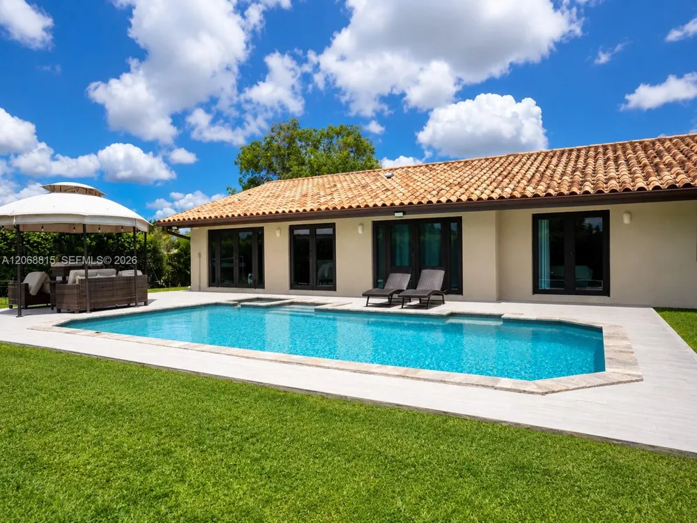 448 Sailboat Cir Weston, FL 33326