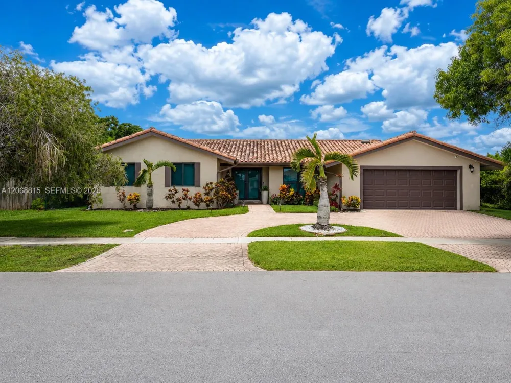 448 Sailboat Cir Weston, FL 33326