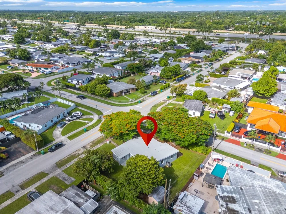 11445 SW 43rd Ter Miami, FL 33165