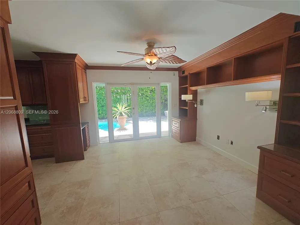 710 Allendale Rd #710 Key Biscayne, FL 33149
