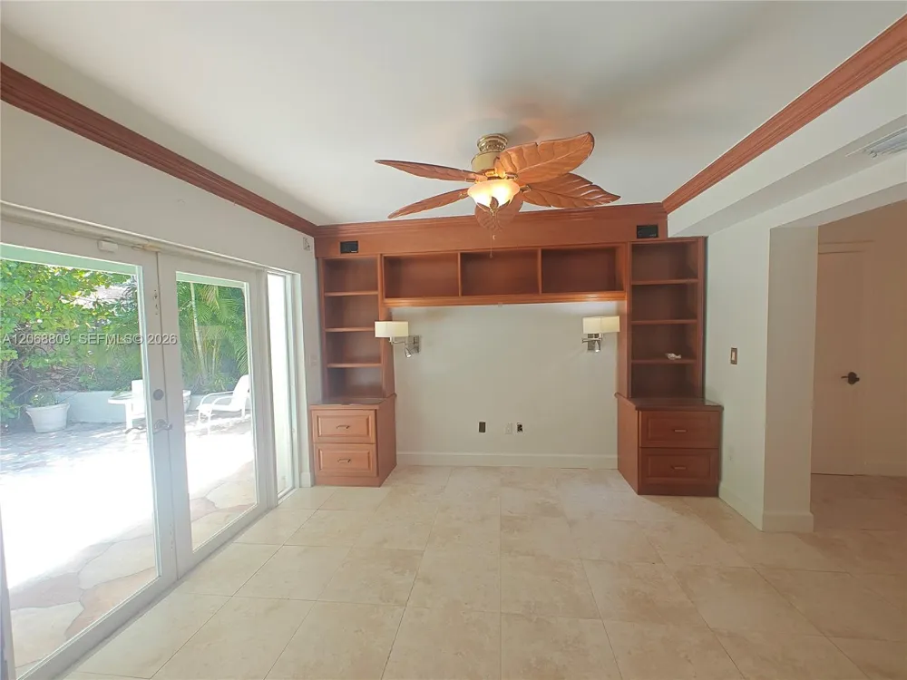 710 Allendale Rd #710 Key Biscayne, FL 33149