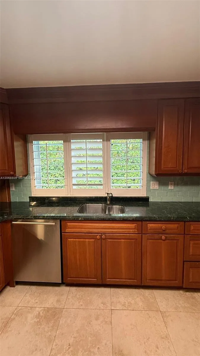 710 Allendale Rd #710 Key Biscayne, FL 33149