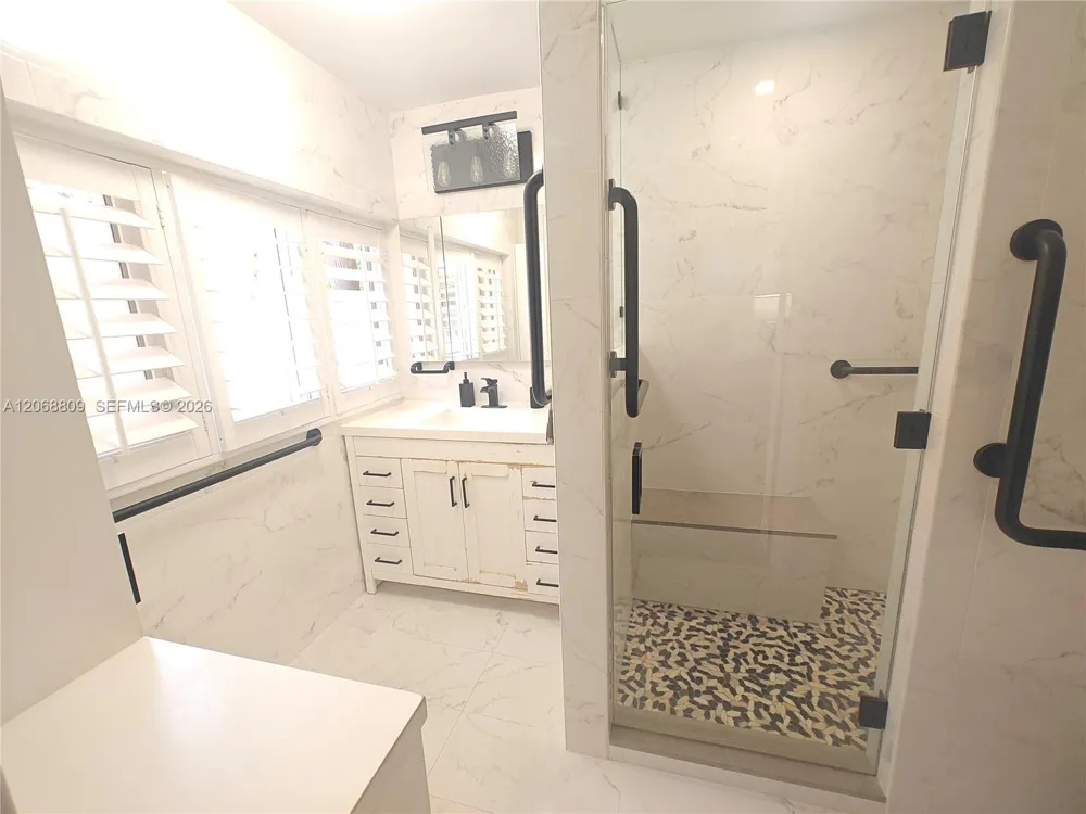 710 Allendale Rd #710 Key Biscayne, FL 33149