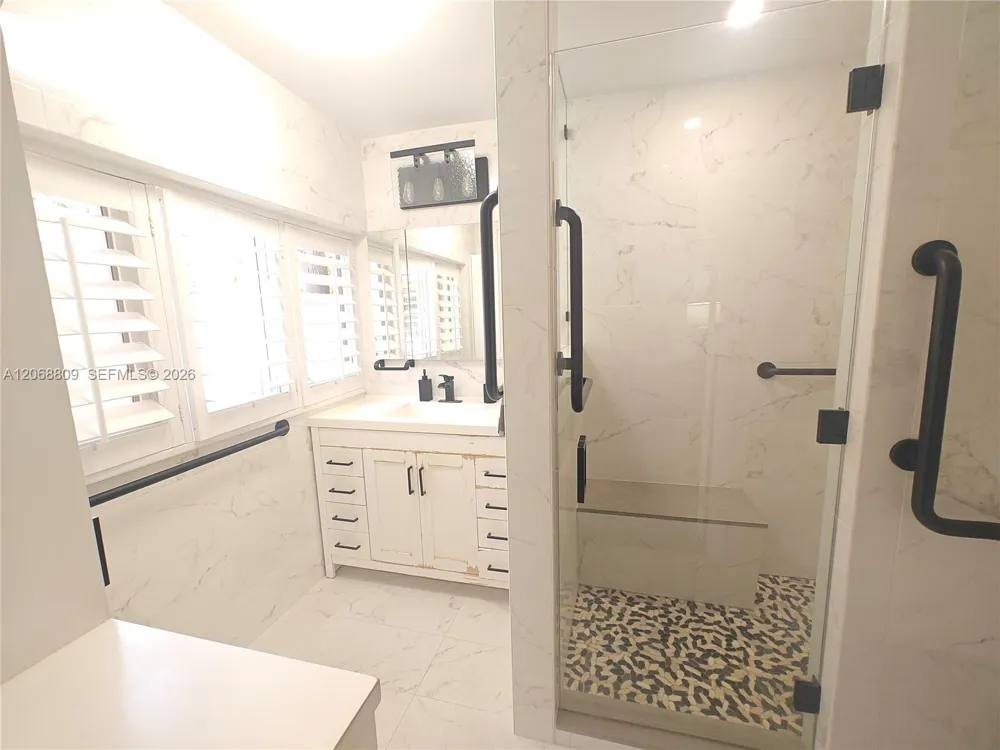 710 Allendale Rd #710 Key Biscayne, FL 33149