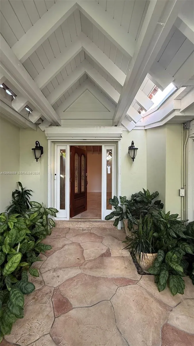 710 Allendale Rd #710 Key Biscayne, FL 33149