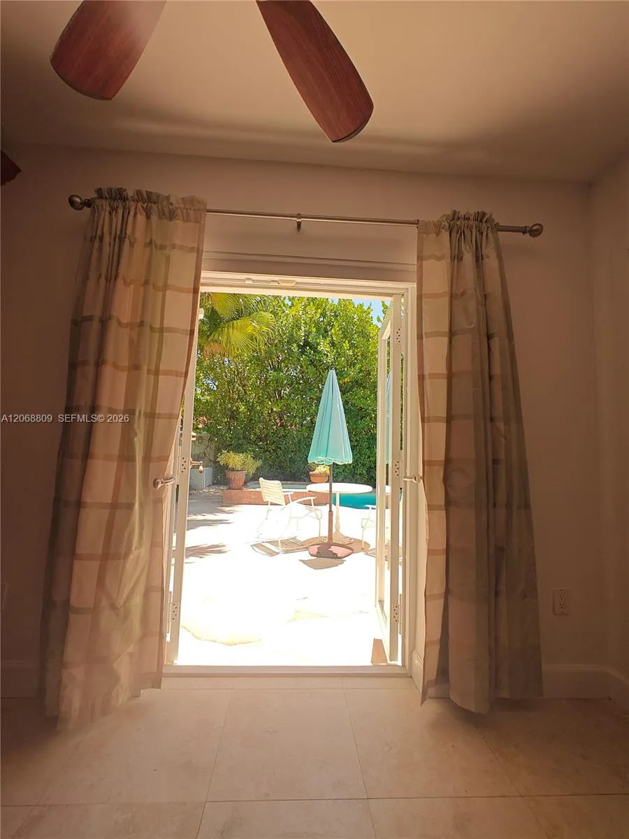 710 Allendale Rd #710 Key Biscayne, FL 33149