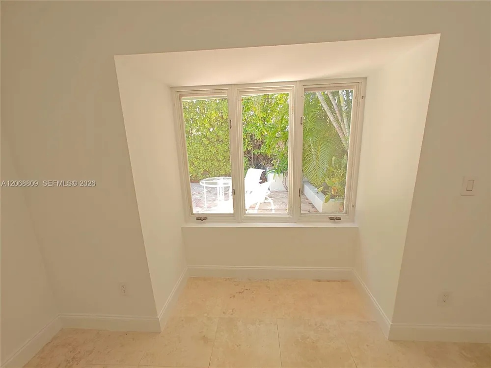710 Allendale Rd #710 Key Biscayne, FL 33149