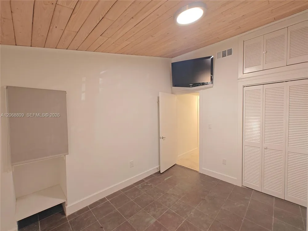 710 Allendale Rd #710 Key Biscayne, FL 33149