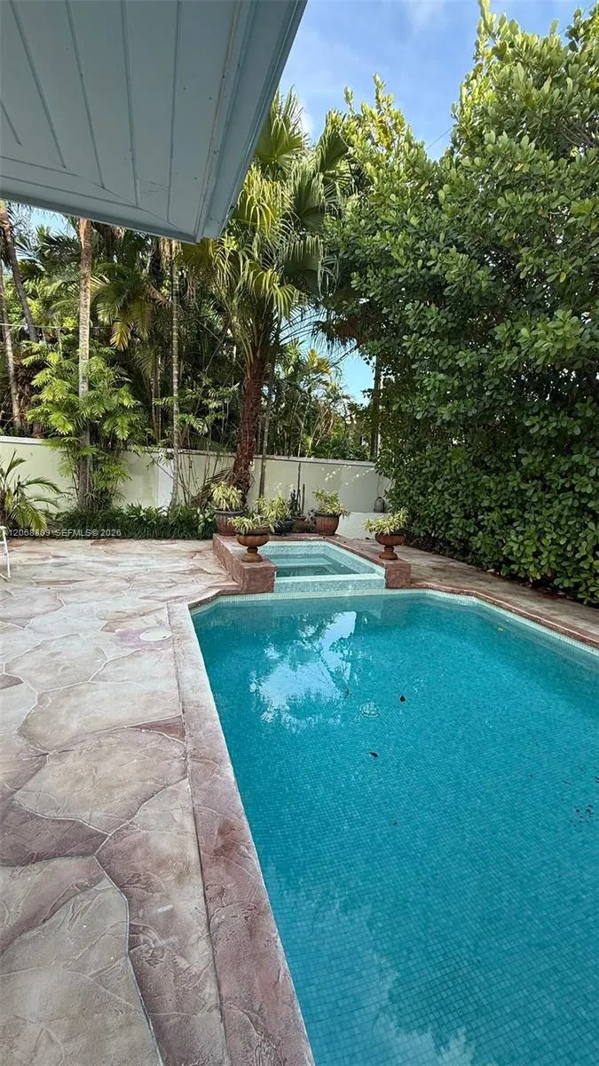 710 Allendale Rd #710 Key Biscayne, FL 33149